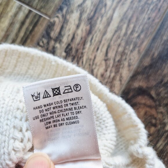 HWR by Anthropologie Looped Epaulet Cable Knit Short Sleeve Sweater Cream - Picture 9 of 12